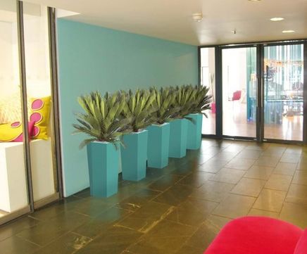 Holey Design Maxi Flare HD - tapered indoor fibreglass planters