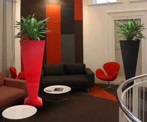 Xtreme Maxi Flare - tapered fibreglass architectural planter