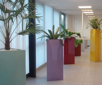 Geo Design - Triangle ultra-lightweight indoor planters