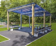 Canopy shelter with seats - Discovery Academy, Sheffield