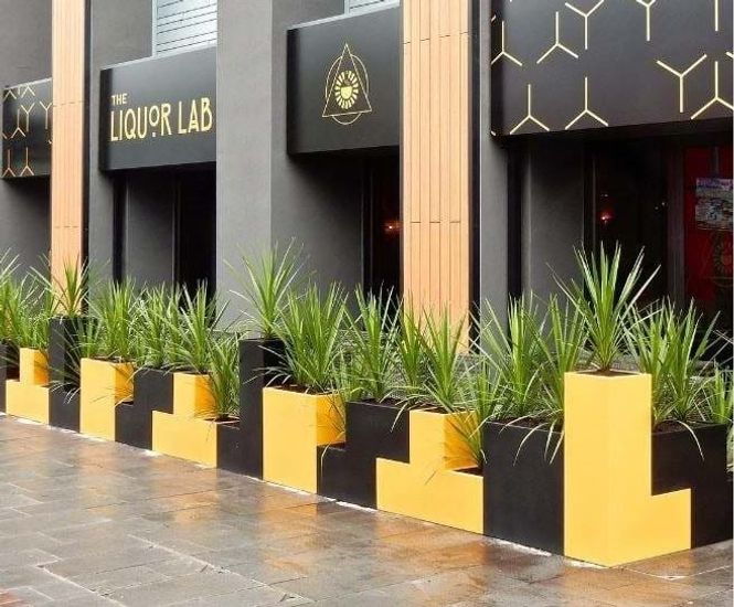 Avant-Garde Bloks - modular geometric fibreglass planters
