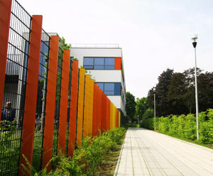 Decorative and sports fencing for new-build school