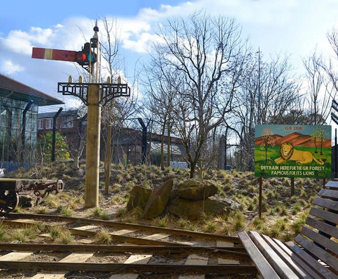 Secure fencing for new lion enclosure at ZSL London Zoo