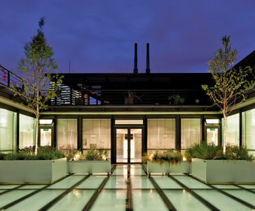 Private roof garden planters