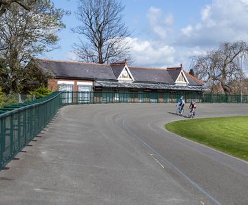 Velodrome safety fencing system - Preston Park, Brighton