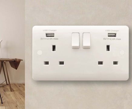 Hamilton launches New Verve White Plastic Range