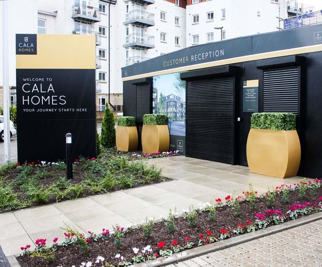 Bespoke planters with buxus hedging for Cala Homes