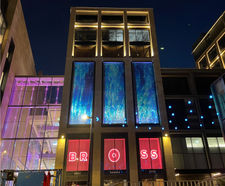 STEREO-KINETIC® Wall as Art Installation at St James Quarter