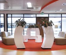 Curvy - Marilyn - contemporary indoor fibreglass planters