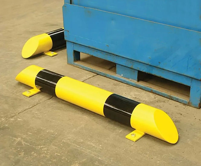 Black & Yellow - low-level protection rail