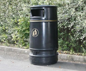 Traditional Litter Bin