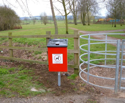 Lieutenant Dog Waste Bin