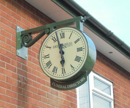 Unique double-sided drum clock for funeral director