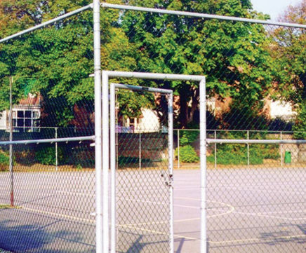 Tennis court fencing