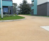Natural-looking surfacing for pedestrian areas at university - on this page