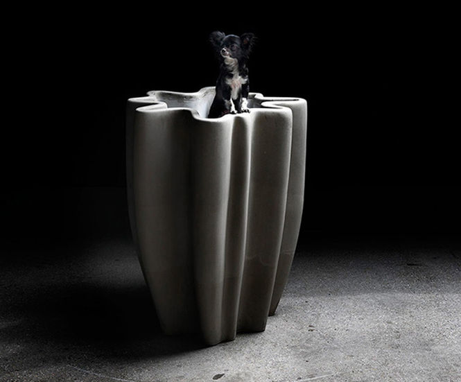 Meander contemporary concrete planter by Concrete Rudolph