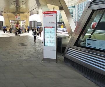 TFT-LED bus information totem