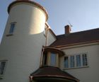 Segmented and curved radius copper guttering