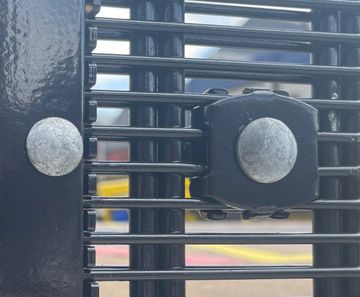 SecureGuard SL3X - high-security mesh fencing (LPS 1175 C5, D3, E1)