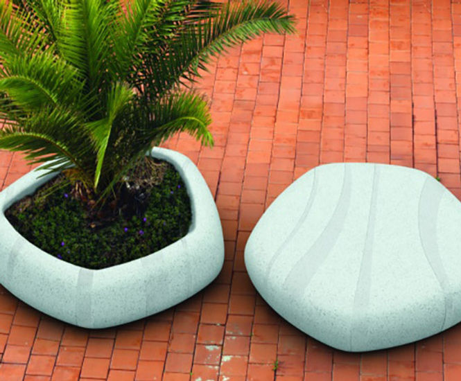 Mago - Flip It  concrete planter / seat