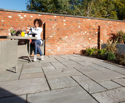 Natural stone paving slabs