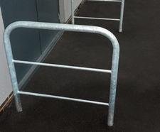 Sheffield - steel door barrier for wall or floor mounting
