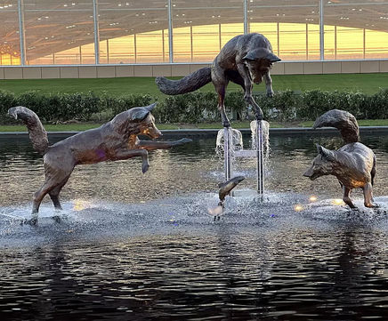 Playful fox-themed water feature for Leicester City FC