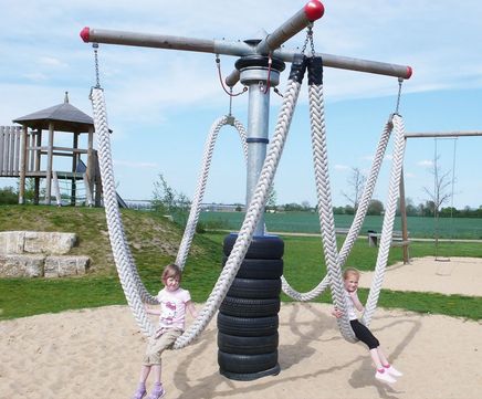Liana - rope swing for 4 users aged 3+