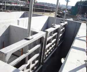 Weir penstocks
