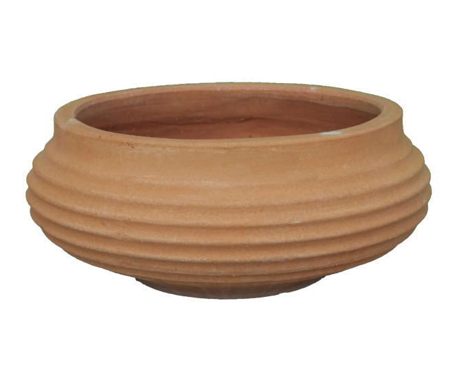 Piatela deep Cretan terracotta bowls with beehive side feature
