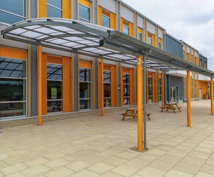 Ascot lean-to covered walkway