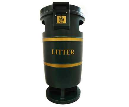 Squire plastic outdoor litter bin