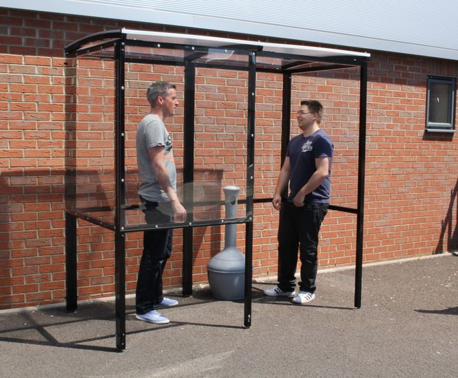 Curved 4-Sided Smoking Shelter - Clear Roof