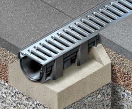 TOP X channel drainage channels - House builder, domestic project