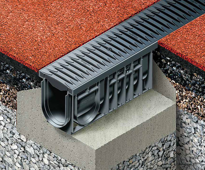 SPORTFIX PRO channel drainage system for sports areas