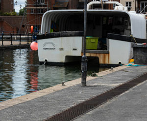 Surface water drainage and treatment solution - Fisherman's Quay