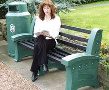100% Recycled Plastic Stonehenge Seat