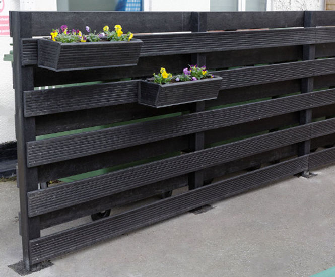100% Recycled Plastic Hit and Miss Fencing