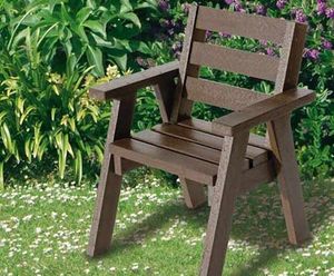 100% Recycled Plastic Captain’s Chair