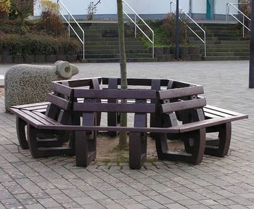 Arran 100% recycled plastic hexagonal tree seat