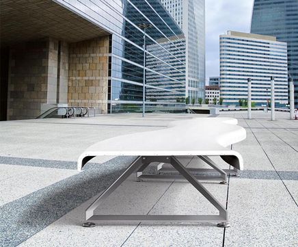Air-Port - modular curved and linear freestanding bench system