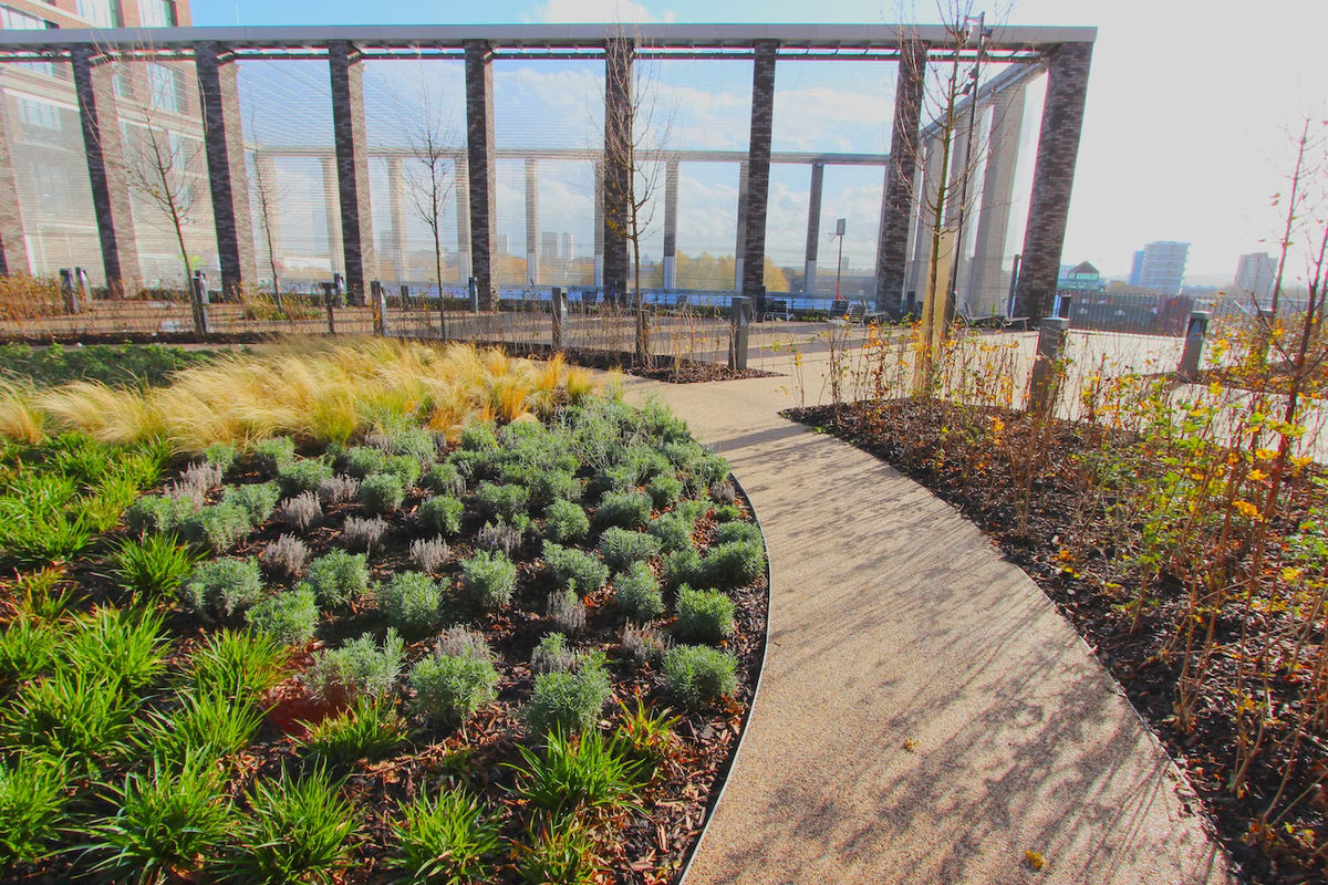 AluExcel landscape edging for 3000sqm garden at Project Light | Images