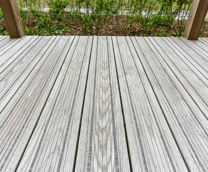 Thermowood Ash - non-slip timber decking