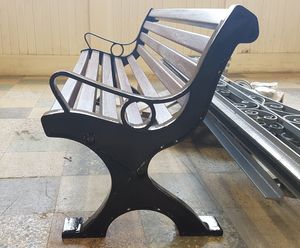 WINSTER - Aluminium & Timber outdoor bench