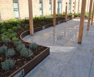 Planter walling for new residential development - Edgbaston