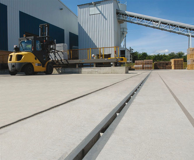 SUDS water management system, Mansfield Brick facility