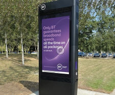 StreetHub 2.0 outdoor digital display units