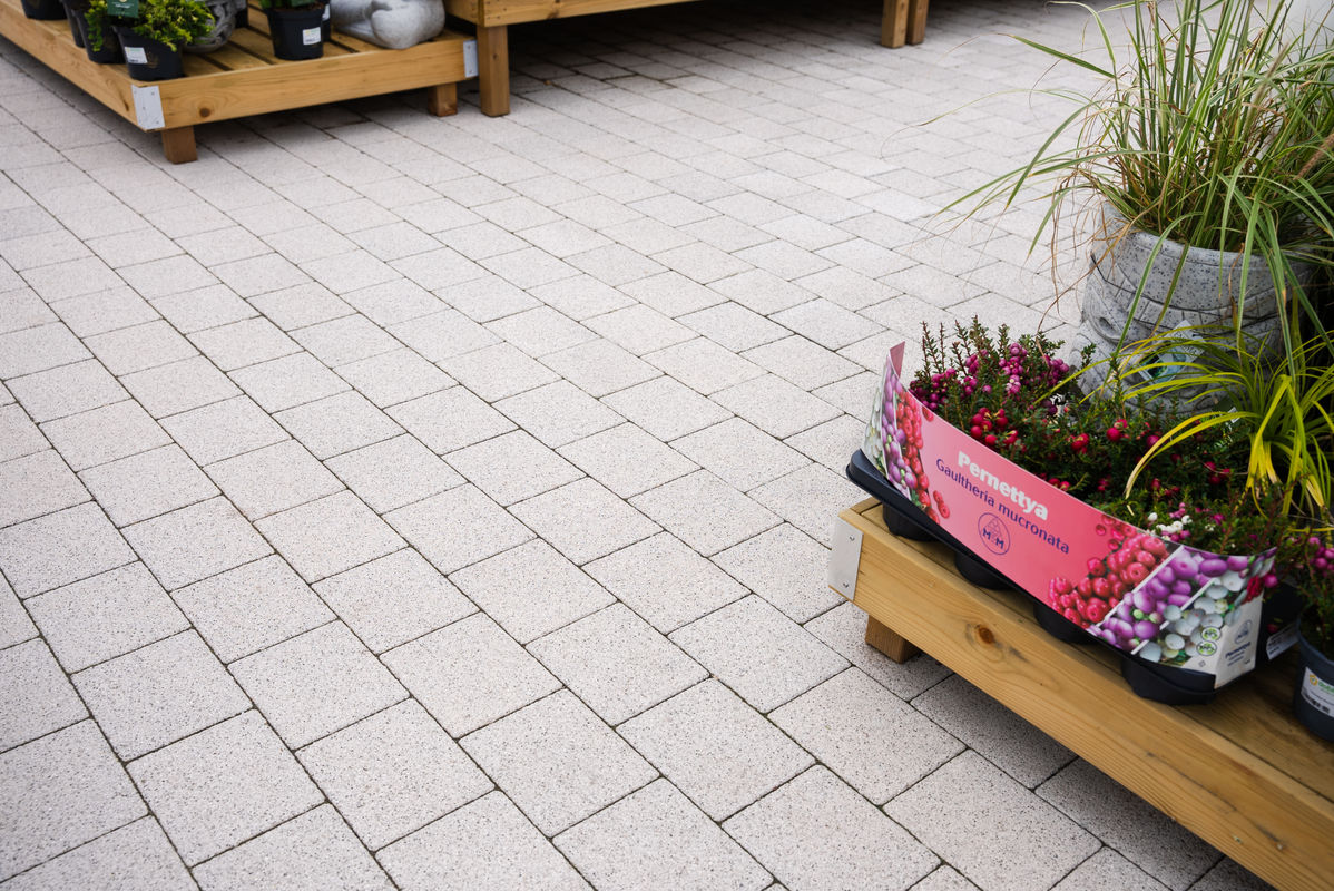 Images for Concrete block paving for Dobbies' largest UK garden store