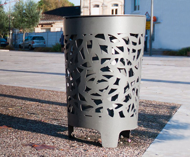 Conga - 30-litre steel outdoor litter bin with floral cut-out design