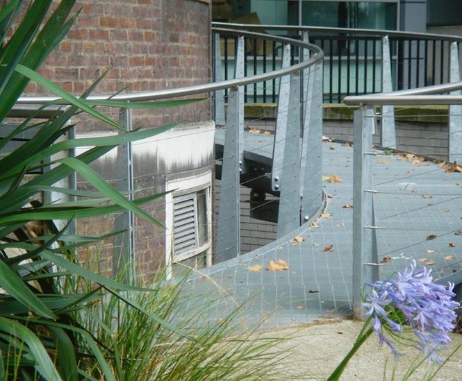 Gratings for elevated walkway at London University